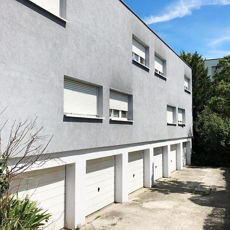 Studios Near Lycee Jean Mermoz Saint-Louis  Exterior photo
